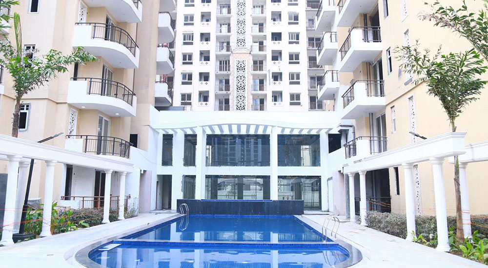 This 2 Bhk flats is available for sale in Strategic Royal Street in Greater Noida West